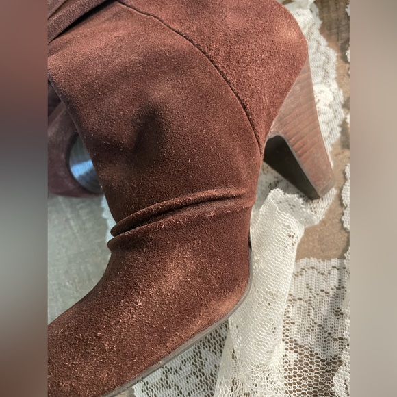Jessica Simpson suede  heeled boots, brown, 7.5 - Picture 5 of 11